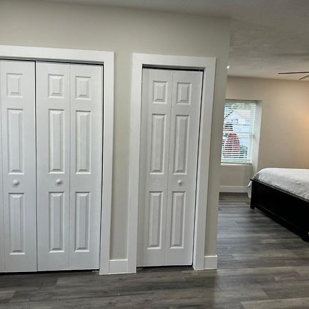 Deluxe Apartment Whit Laundry Τάμπα Εξωτερικό φωτογραφία