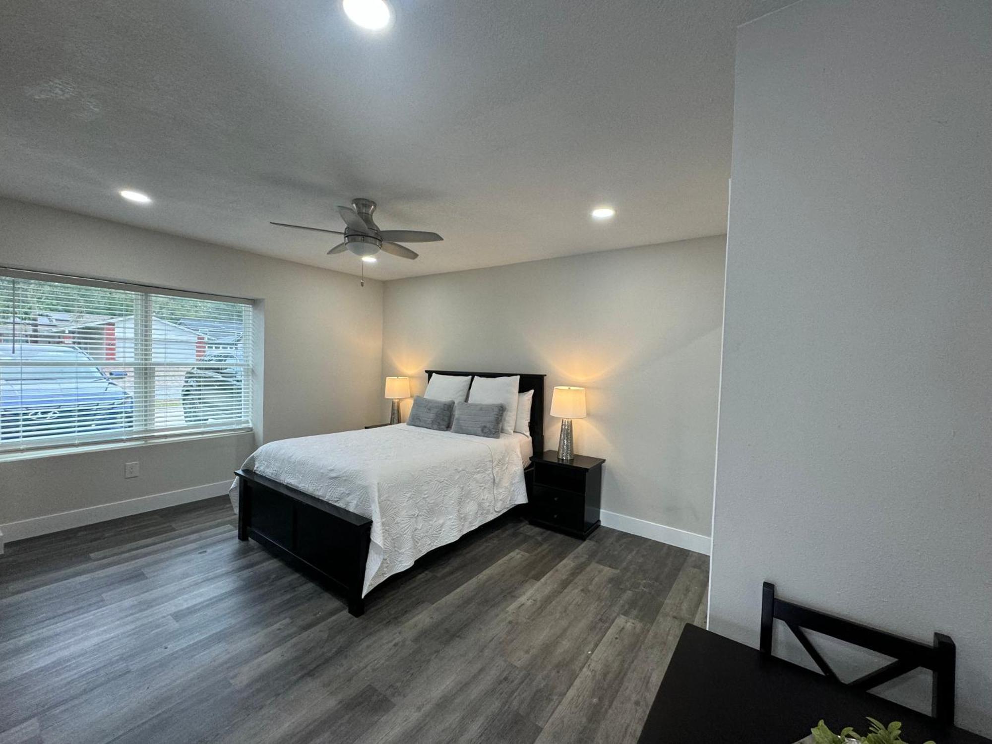 Deluxe Apartment Whit Laundry Τάμπα Εξωτερικό φωτογραφία